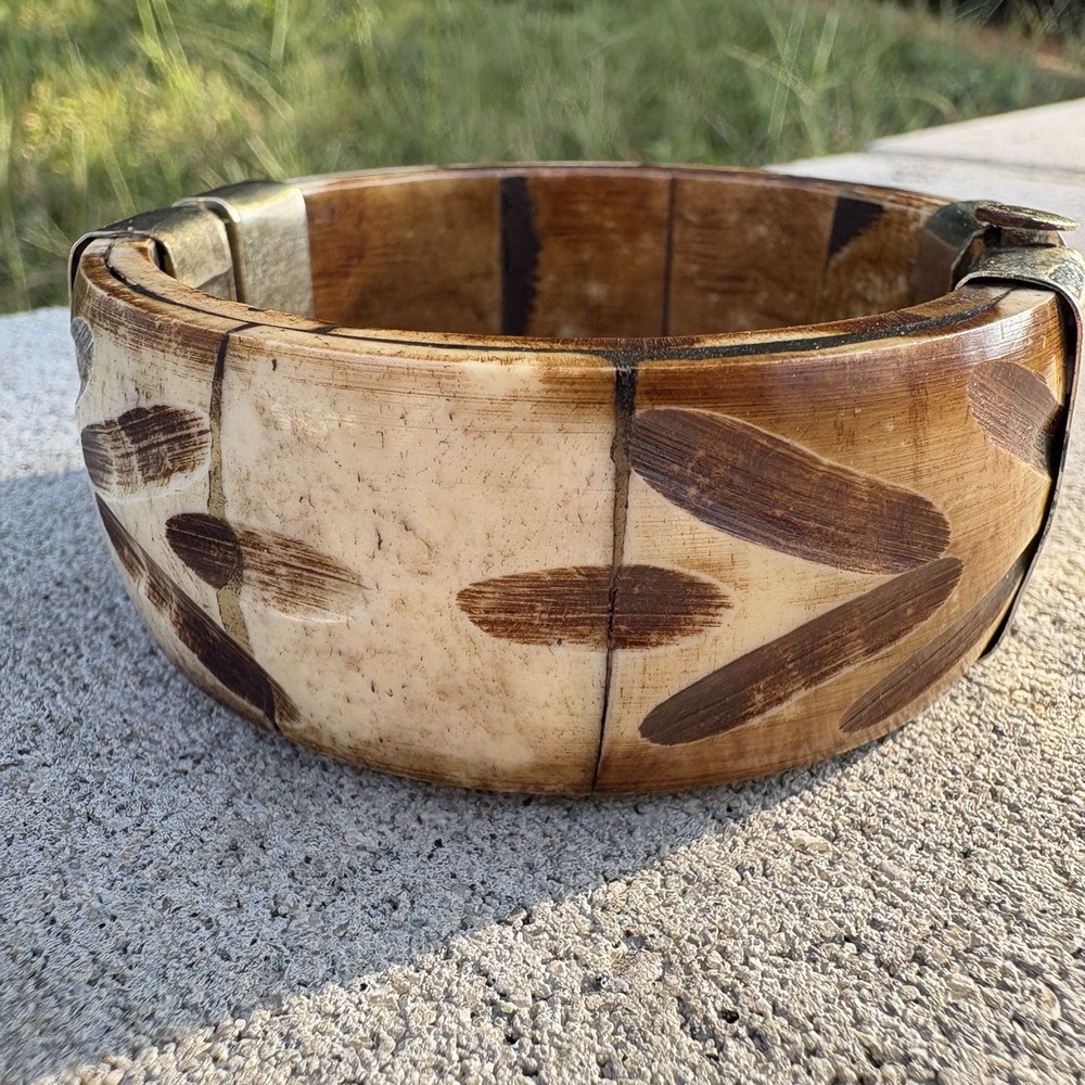 Inlay Hinged Bangle Bracelet Organic Cream Brown Leaf Pattern Wide Vintage